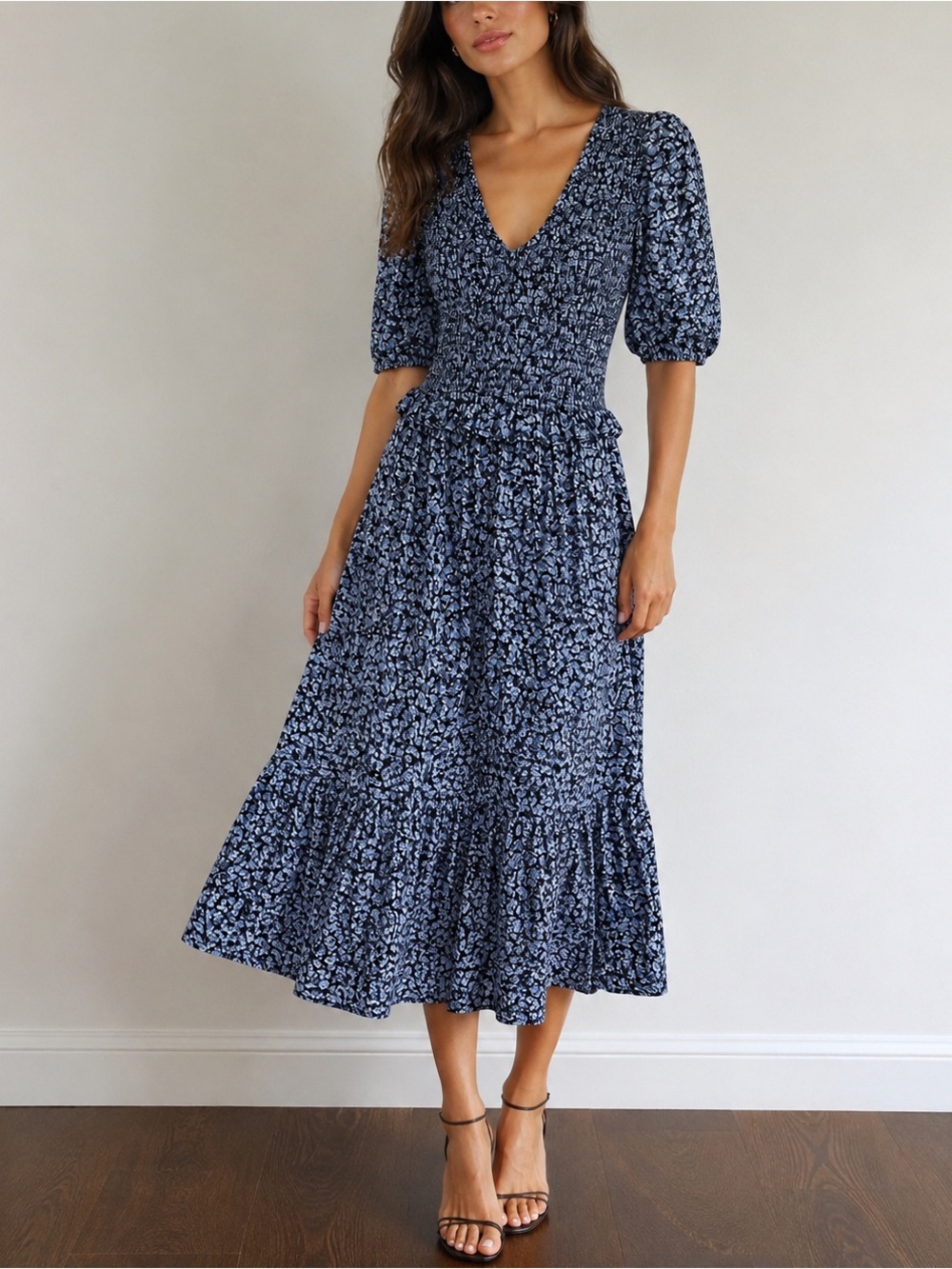 Universal Thread Blue Floral Smocked Puff Sleeve Midi Dress XS